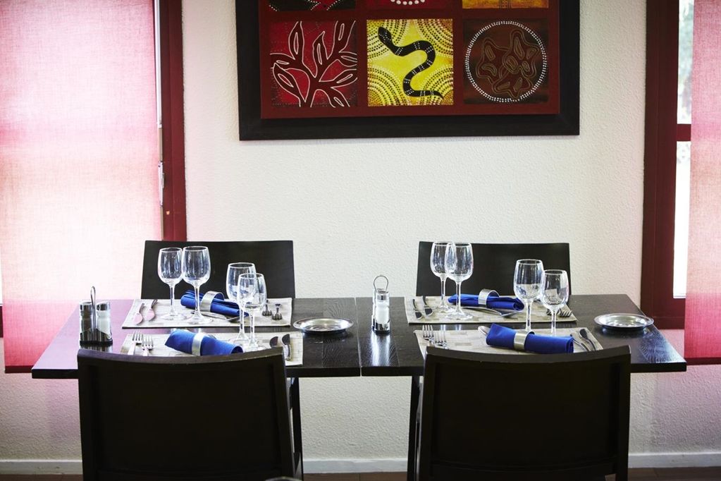 Kyriad Angers Sud Ponts-De-Ce Les Ponts-de-Ce Restoran gambar